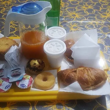 La Camelia سانتيرامو إن كولي