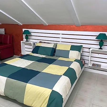 La Camelia فندق مبيت وإفطار سانتيرامو إن كولي