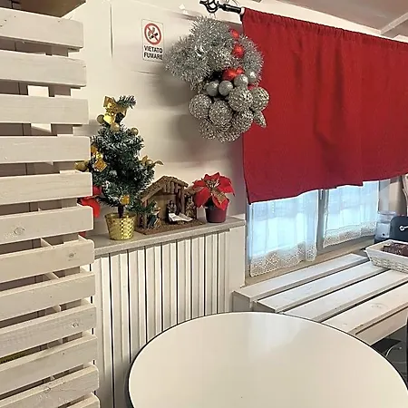 La Camelia سانتيرامو إن كولي
